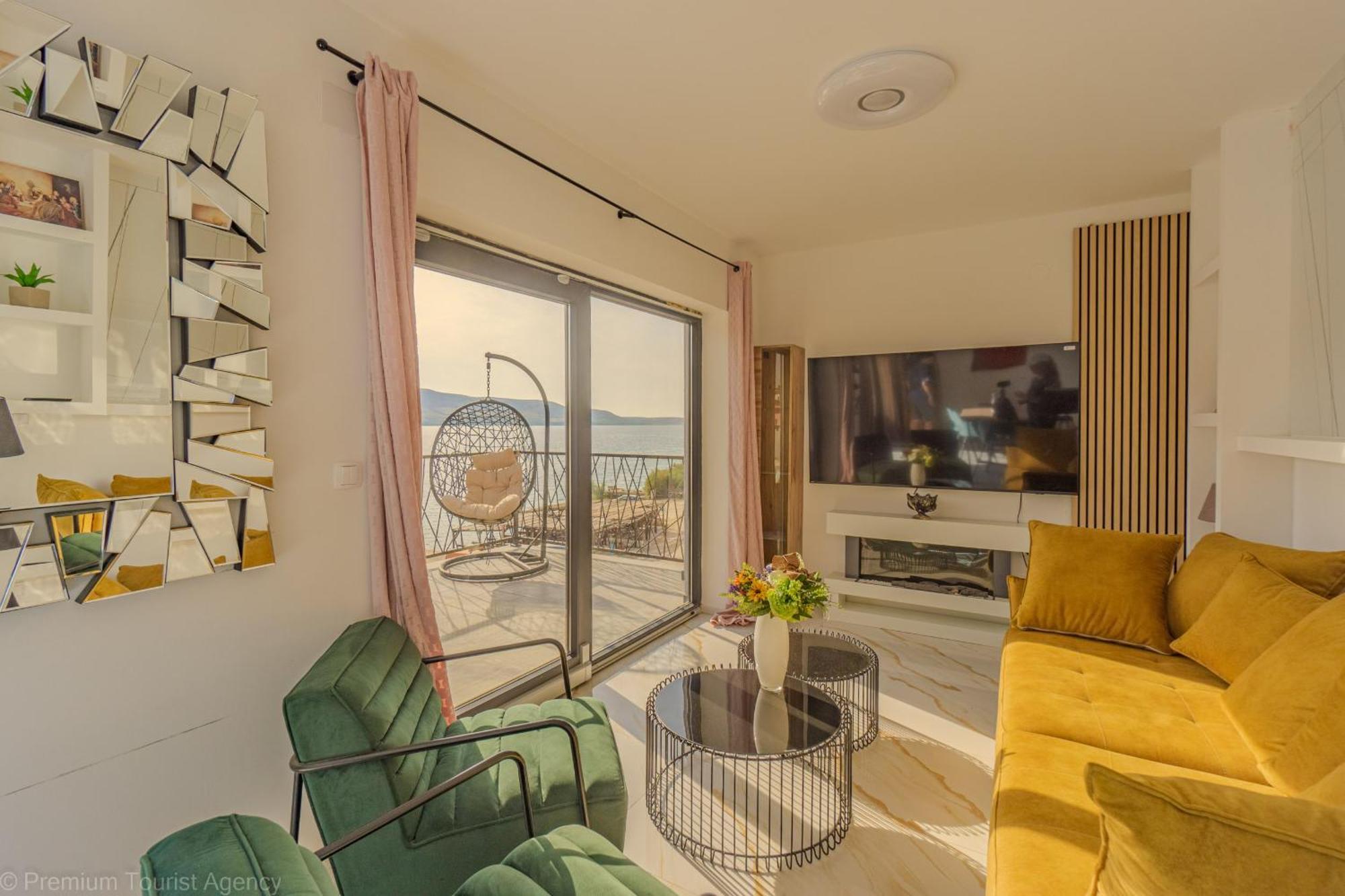 Ivica Super Comfortable, Newly Furnished Apartment In A Top Location Metajna Exterior photo